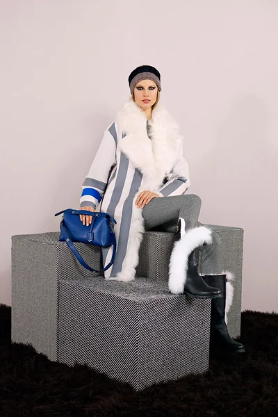 Look 11